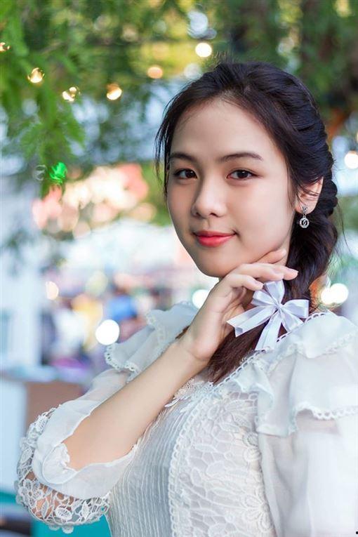 泰国奶茶妹妹生活照,清新生活照下的甜美魅力