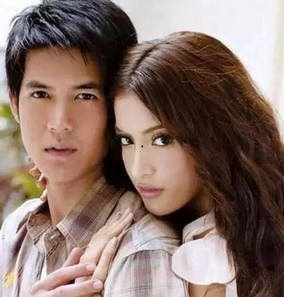 旋转的爱演员表,揭秘演员阵容，演绎情感纠葛